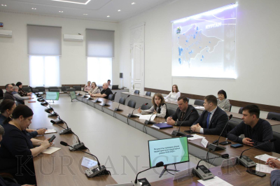 Уборка дворовых территорий и крыш от снега остаются первоочередными задачами управляющих компаний