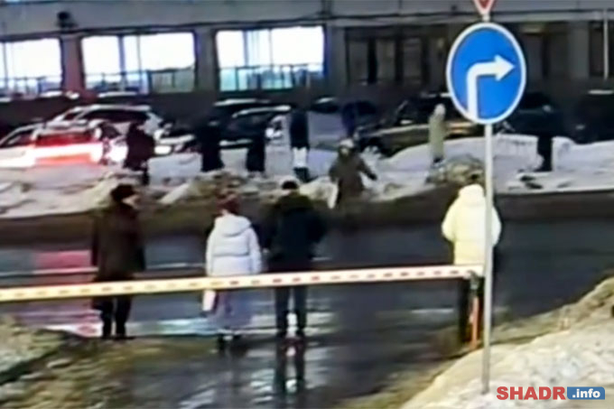 Переходила в неположенном месте: В Кургане женщина сбита автомобилем