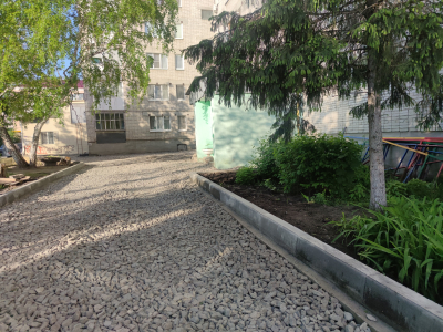 Дворы некоторых многоквартирных домов в Кургане преобразятся за летний период