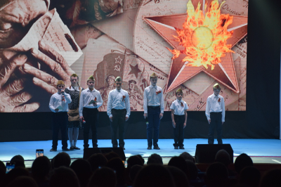 Юные спортсмены ДЮСШ № 1 выступили перед ветеранами на сцене городского Дома культуры им. М. Горького