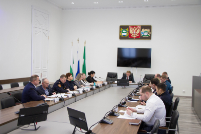 В центре внимания – безопасность учреждений социальной сферы и профилактические мероприятия в школах