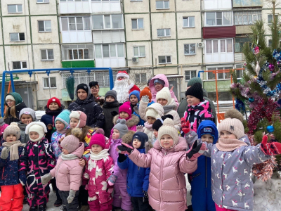 ТОСовцы встретили праздники в дружном хороводе
