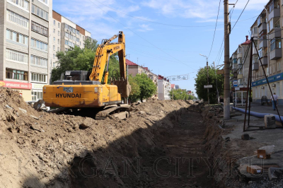 На улице К. Мяготина продолжается капитальный ремонт инженерных сетей