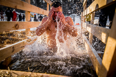 О правилах безопасности во время крещенских купаний