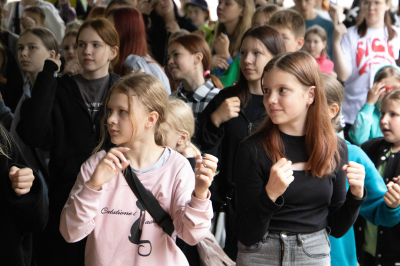 Оформить путёвку в лагеря «Зеркальный», «Звёздный» и имени Н. Островского можно через портал Госуслуг