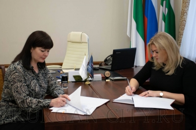 Глава Кургана Елена Ситникова и председатель Курганского регионального отделения «ОПОРЫ РОССИИ» Ольга Лютикова подписали соглашение о сотрудничестве