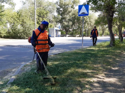 Дорожные службы ежедневно приводят в порядок улично-дорожную сеть Кургана