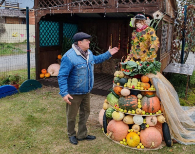 «Королева Осени» и «Октябрина». Конкурс чистоты среди ТОС продолжается